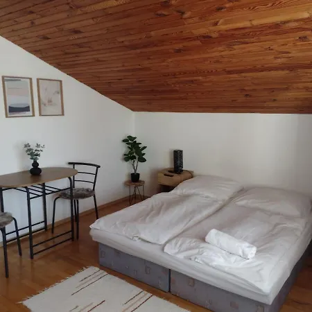 Helena Homestay Stara Lesna